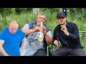 Video skandali i Safet Gjicit/ Muzikanti e përshëndet me klarinetë… ku e mësoi aman