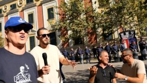 Edi Rama k*rva!  / Përse nuk po funksionon protesta 10 minutshe e përjavshme e opozitës?!