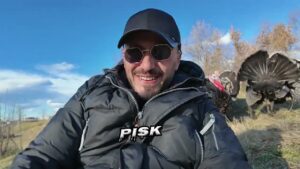 Orkestra sinfonike e Gjelave të Detit të Baldushkut / Cili qytet i Shqipërisë ka gjela më të mirë?