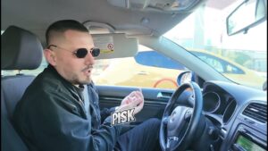 Kaos në rrugët e Tiranës, shqiptarët presin ndërrimin e viteve në trafik