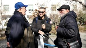 “Meshkujt shqiptarë janë impotent”, përplasen qytetarët: Rinia e ka mendjen te dr*ga, alkoli dhe…