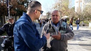 “Kanë ardh pa brekë dhe janë bërë me gradaçela”, qytetari: Politikanët tanë pjellin vetëm larva